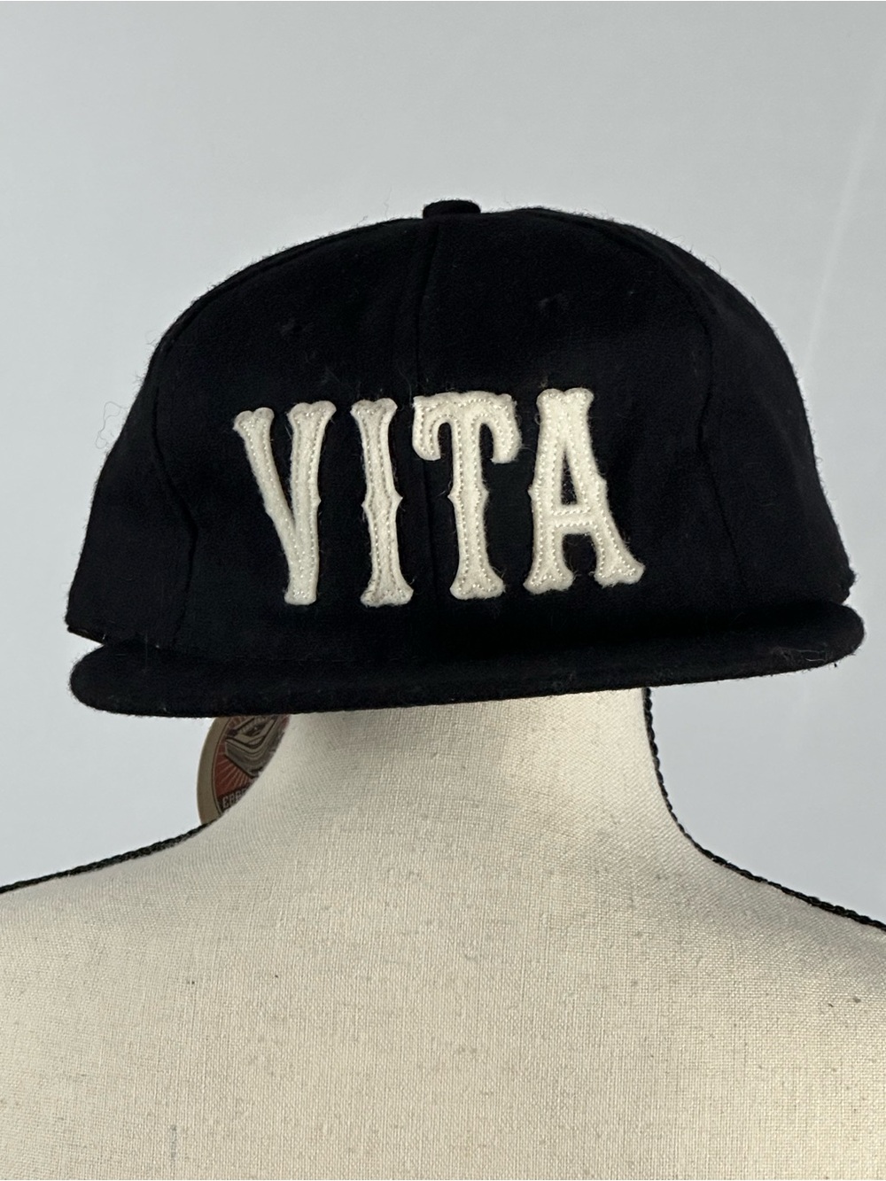 EBBETS FIELD FLANNELS NWT vintage look structured wool cap "VITA" - adjustable